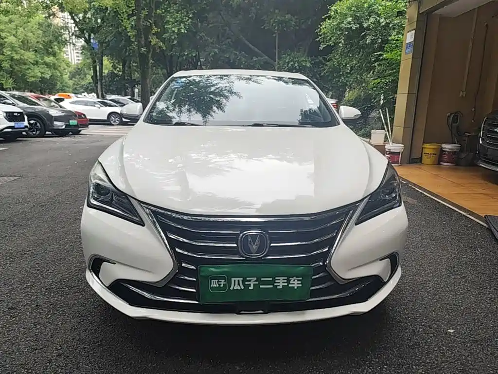 Changan Eado — миниатюра 3