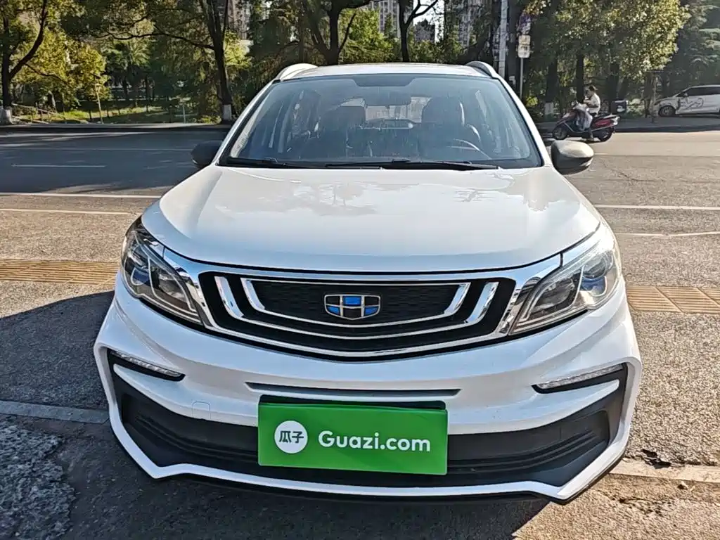 Geely Vision X3 — миниатюра 3