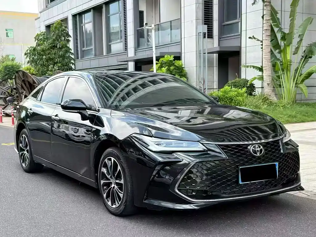 Toyota Avalon — миниатюра 3