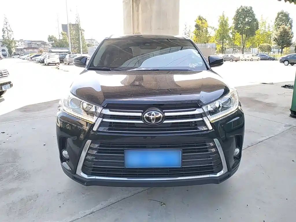 Toyota Highlander — миниатюра 3