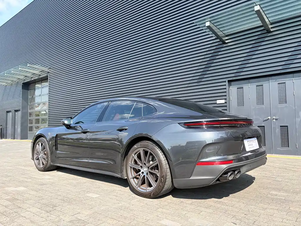 Porsche Panamera — миниатюра 6
