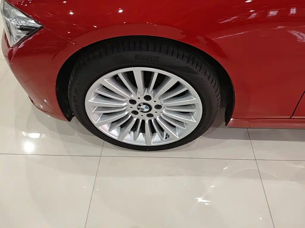 BMW 3 Series — миниатюра 25