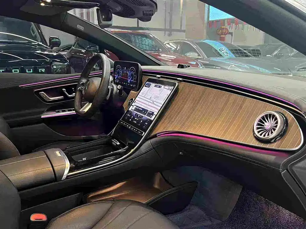 Mercedes-Benz EQE — миниатюра 22