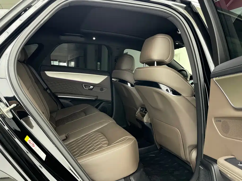 BYD Han — миниатюра 17