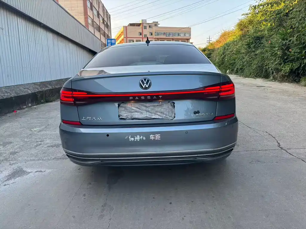 Volkswagen Passat — миниатюра 8