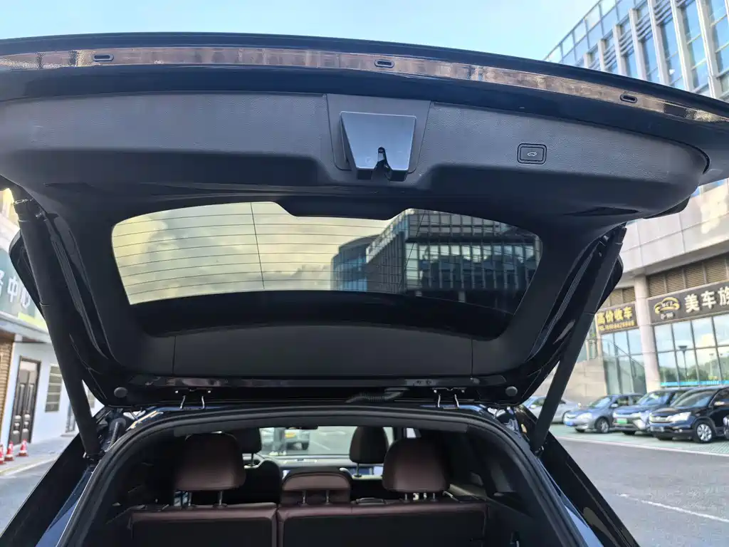 Geely Xingyue L — миниатюра 8