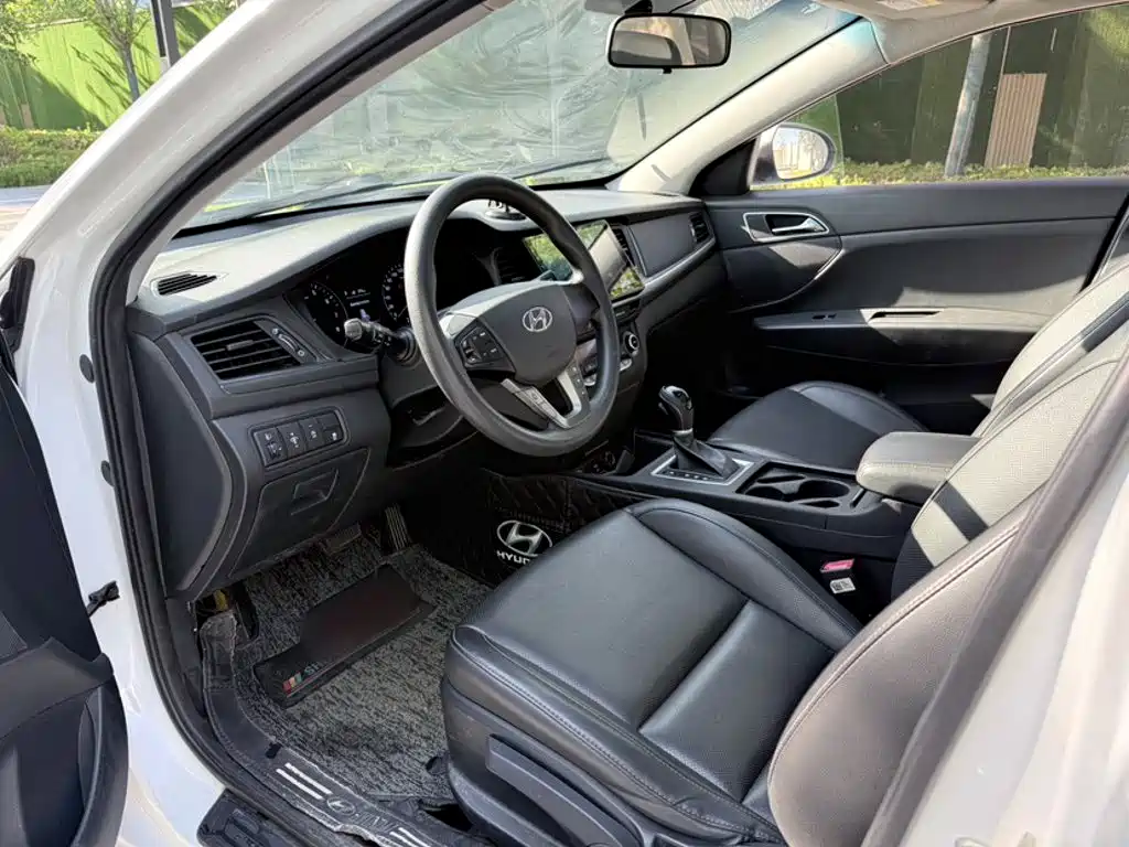Hyundai Mistra — миниатюра 9