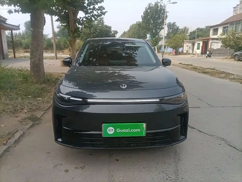 Leapmotor Leapmotor C10 — миниатюра 3