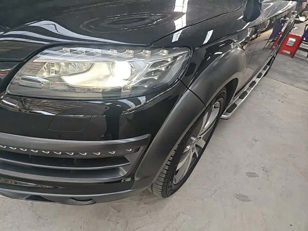 Audi Q7 — миниатюра 24