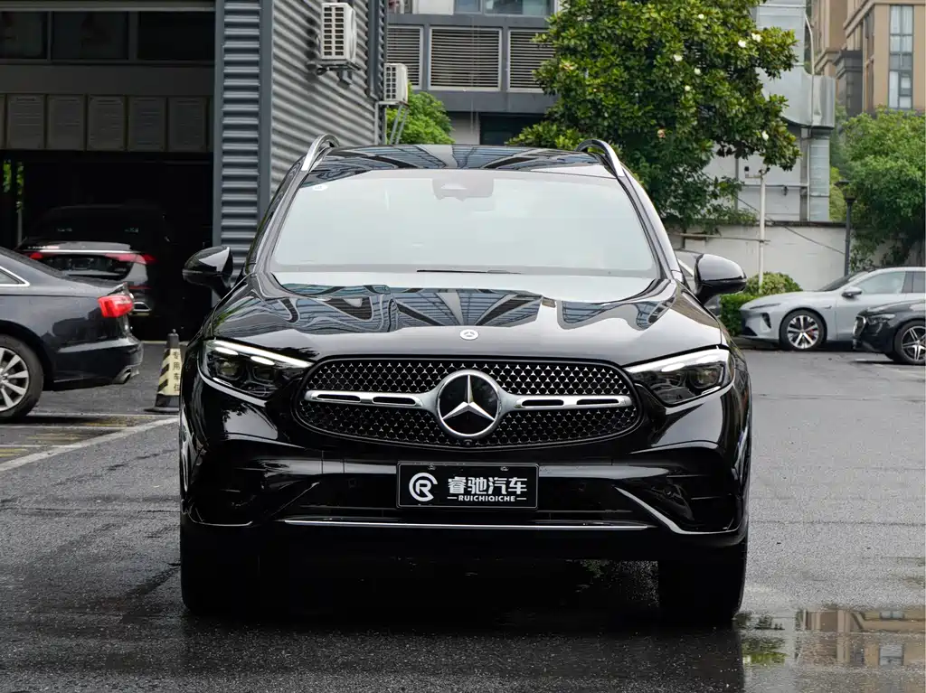 Mercedes-Benz GLC 2023 GLC 300 L 4MATIC Luxury 7 мест