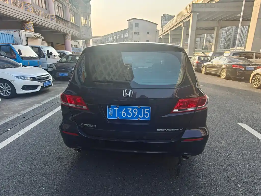 Honda Odyssey — миниатюра 4