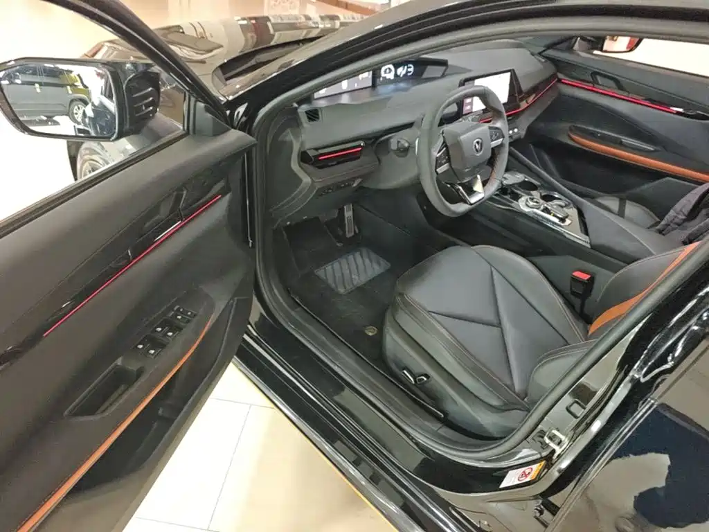 Changan UNI-V — миниатюра 16