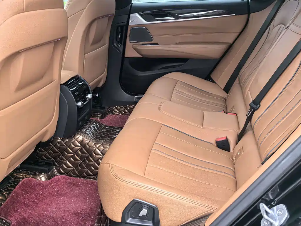 BMW 6 Series GT — миниатюра 11