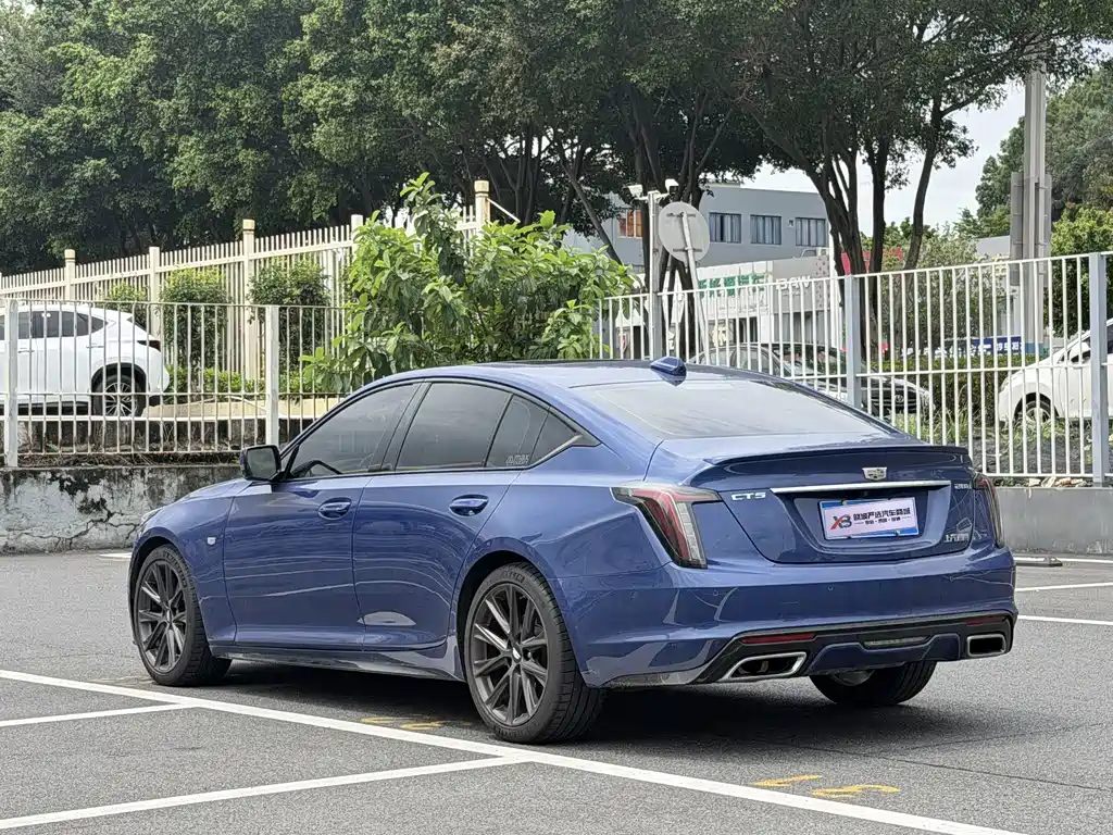 Cadillac CT5 — миниатюра 5