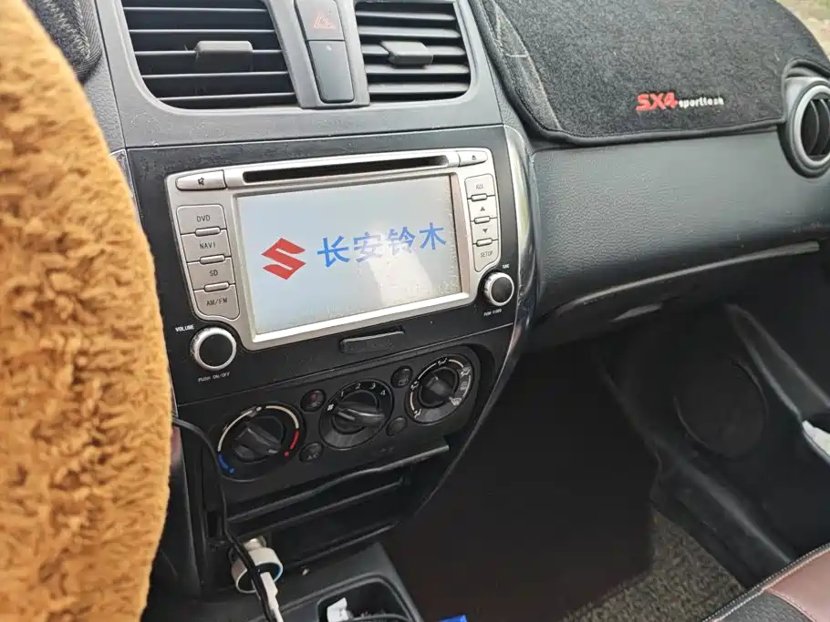 Suzuki SX4 — миниатюра 13