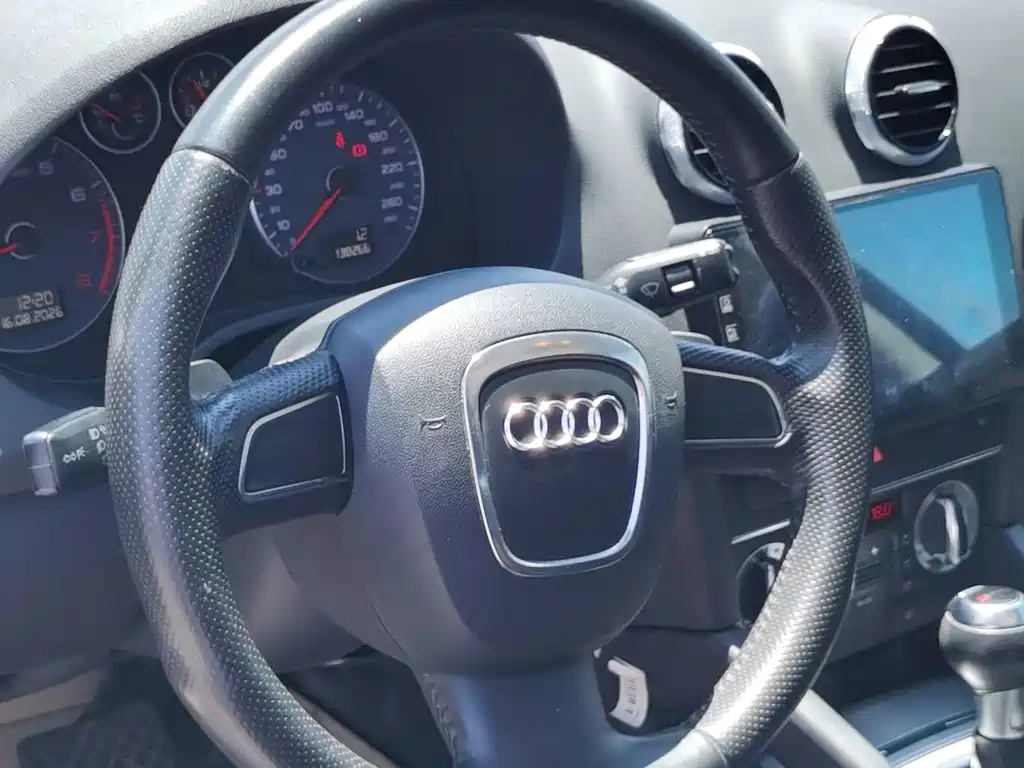 Audi A3 (Import) Sportback 30 TFSI Luxury Type, фото 5