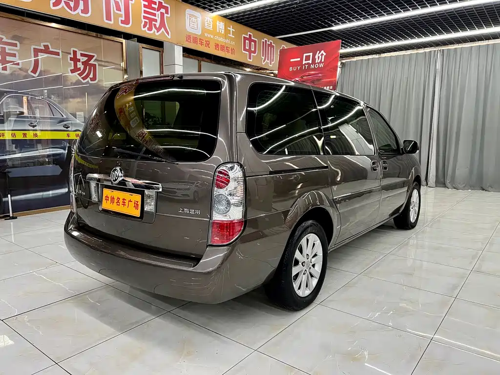 Buick GL8 — миниатюра 6