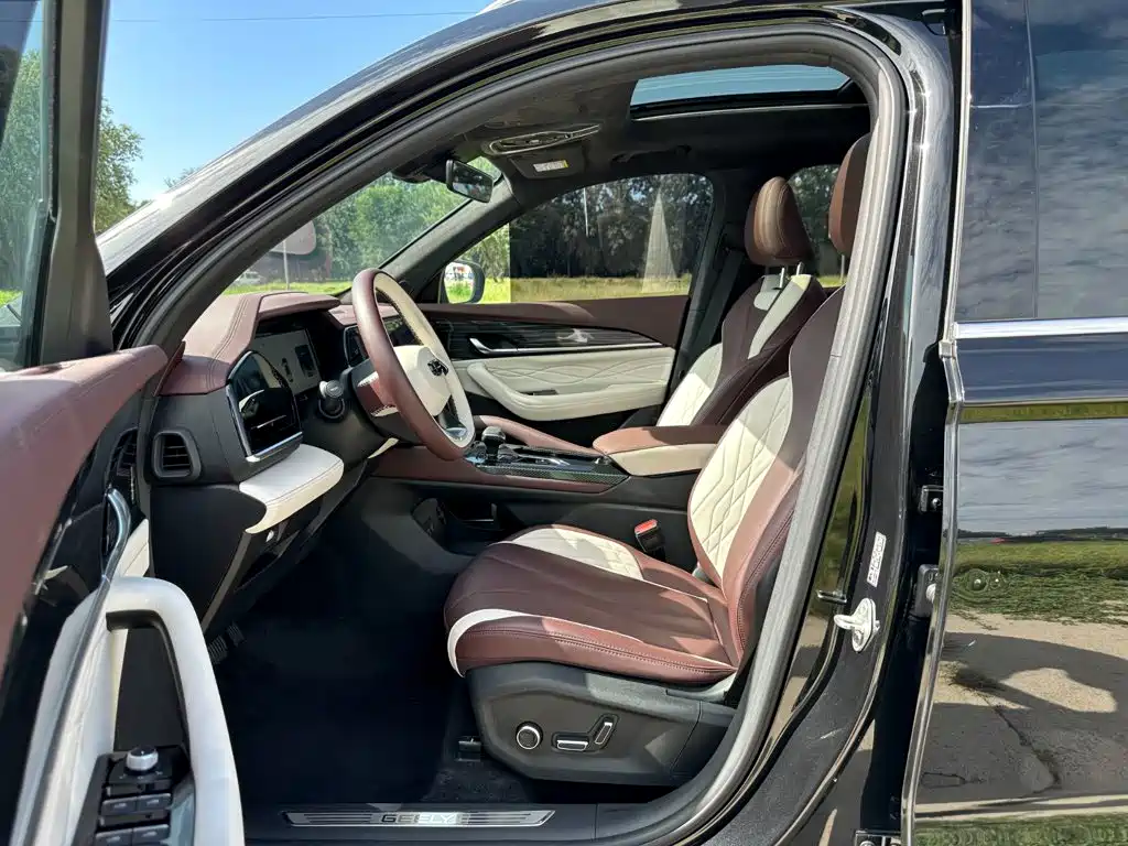 Geely Xingyue L — миниатюра 9