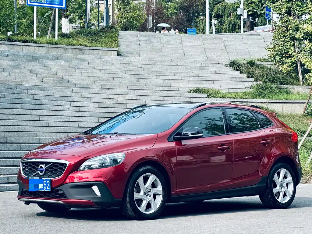 Volvo V40 — миниатюра 3