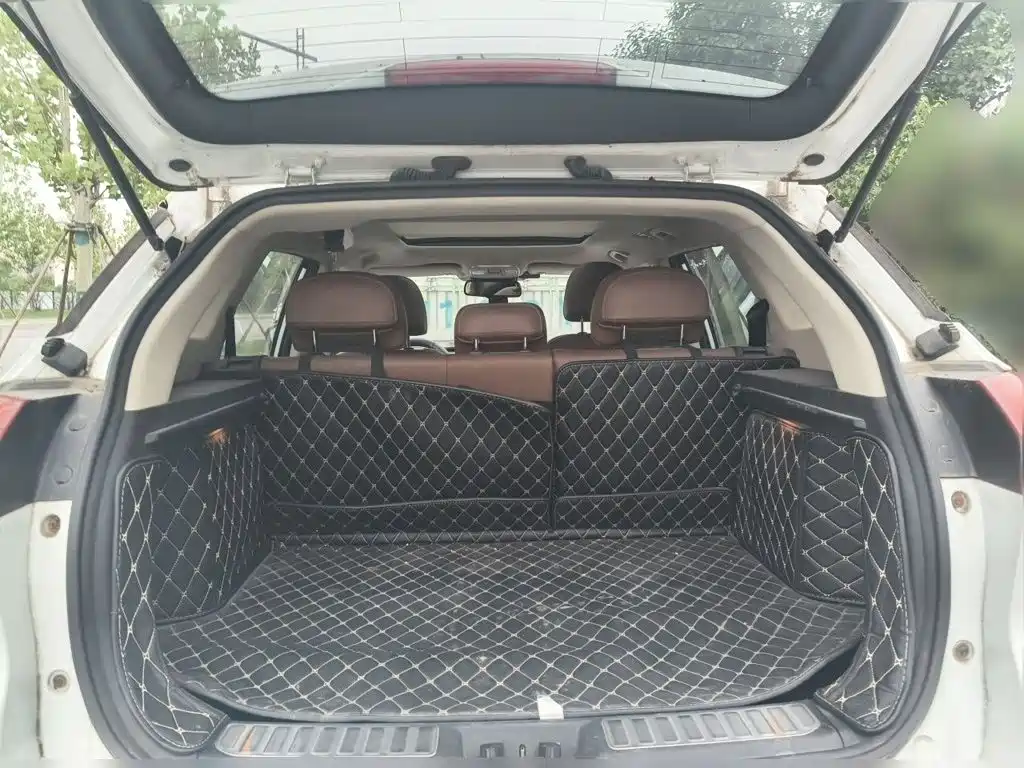 Geely Boyue — миниатюра 15