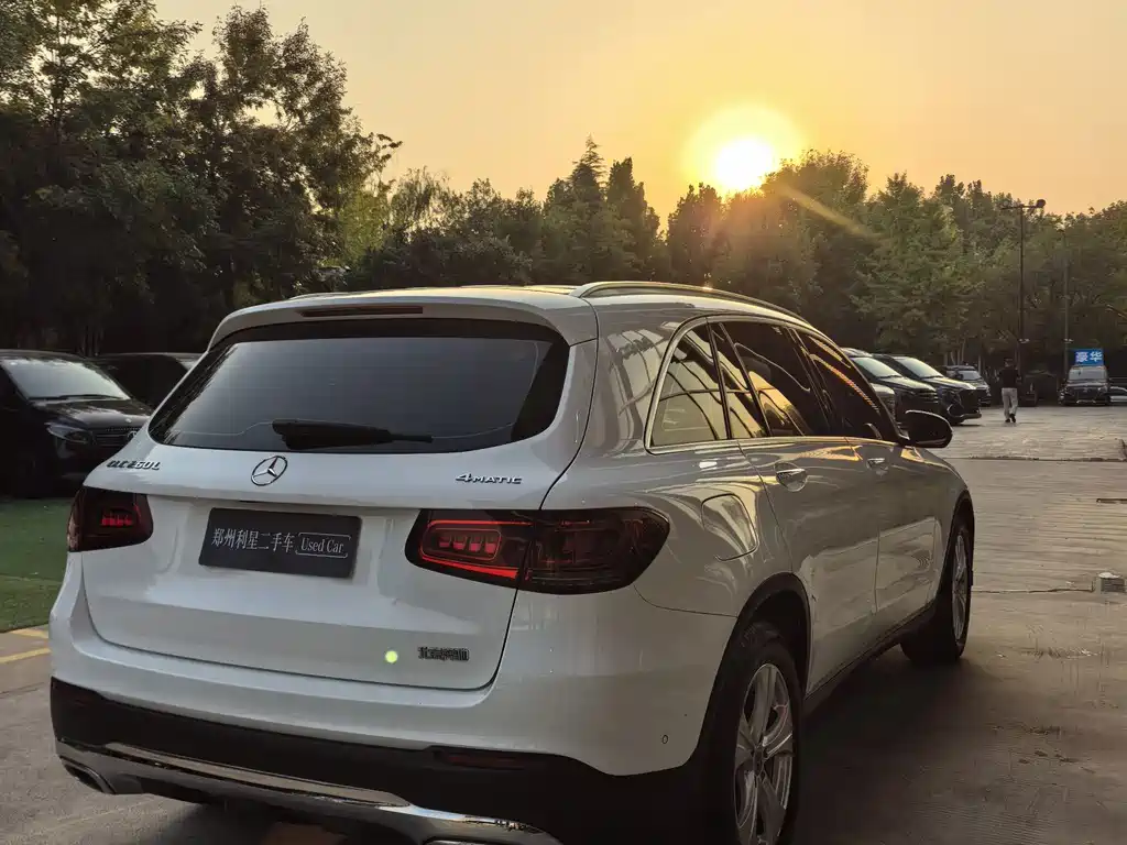 Mercedes-Benz GLC — миниатюра 14