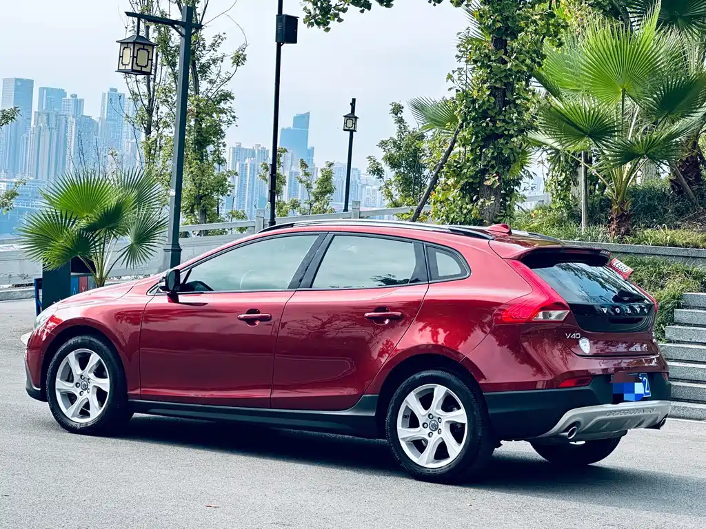 Volvo V40 — миниатюра 4