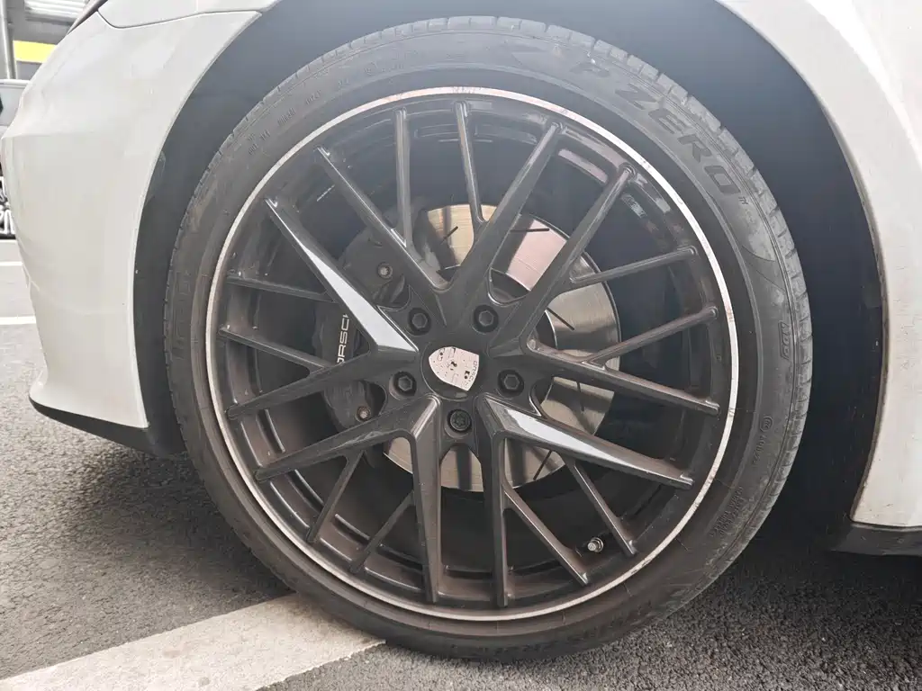 Porsche Panamera — миниатюра 7