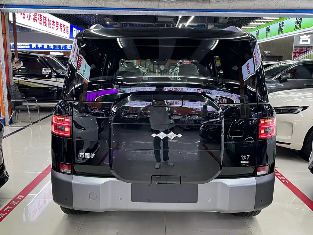 Fangchengbao Leopard 7 7 2025 190KM Ultra