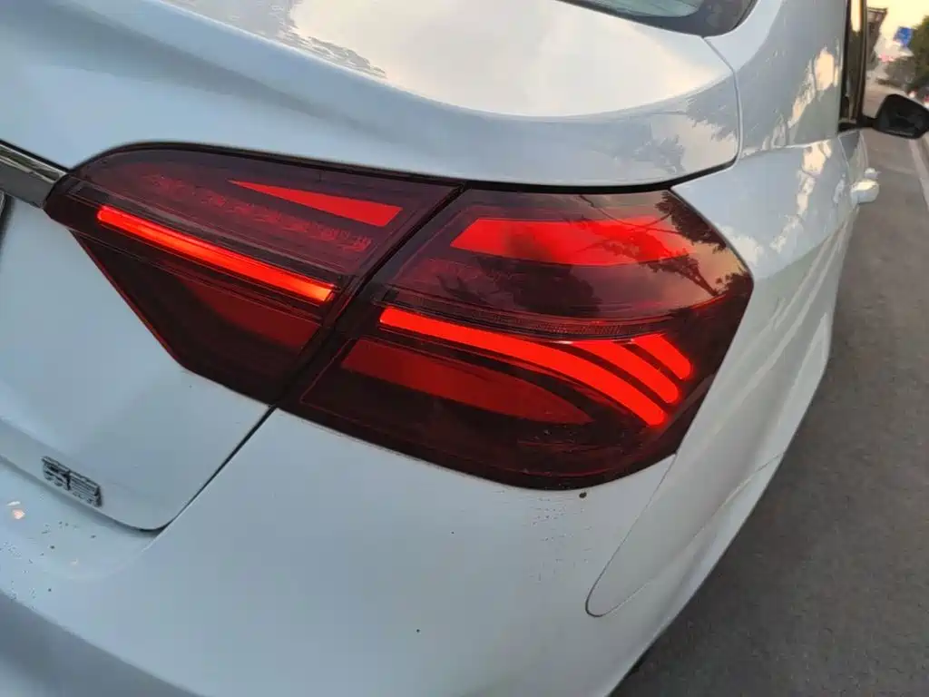 Geely Emgrand — миниатюра 8