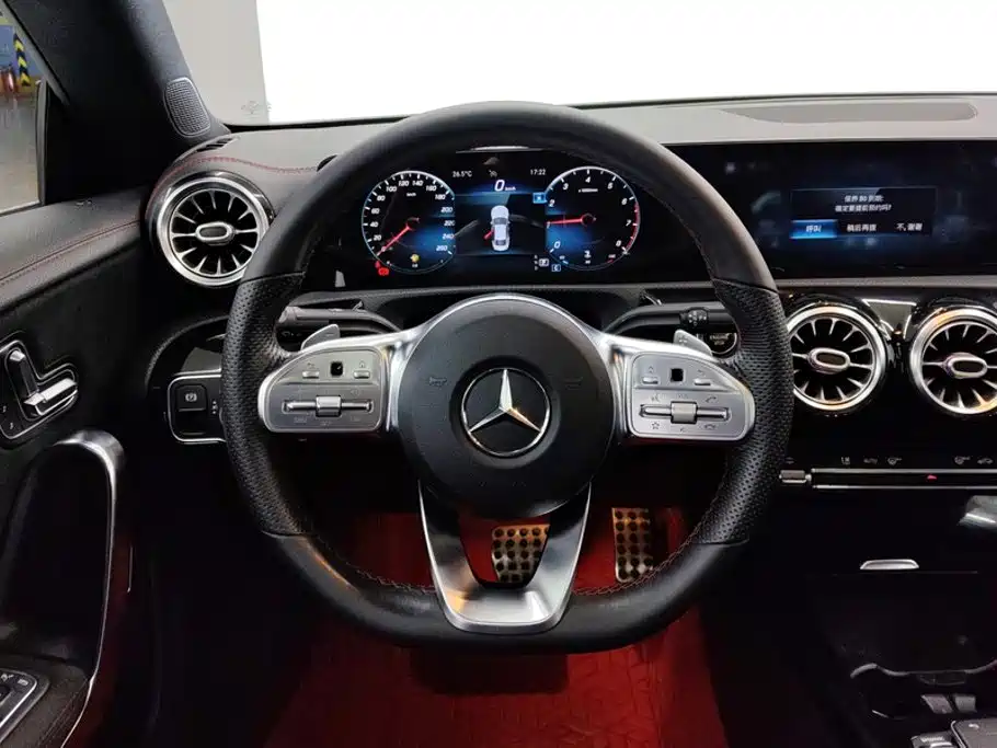 Mercedes-Benz CLA (Import) — миниатюра 15