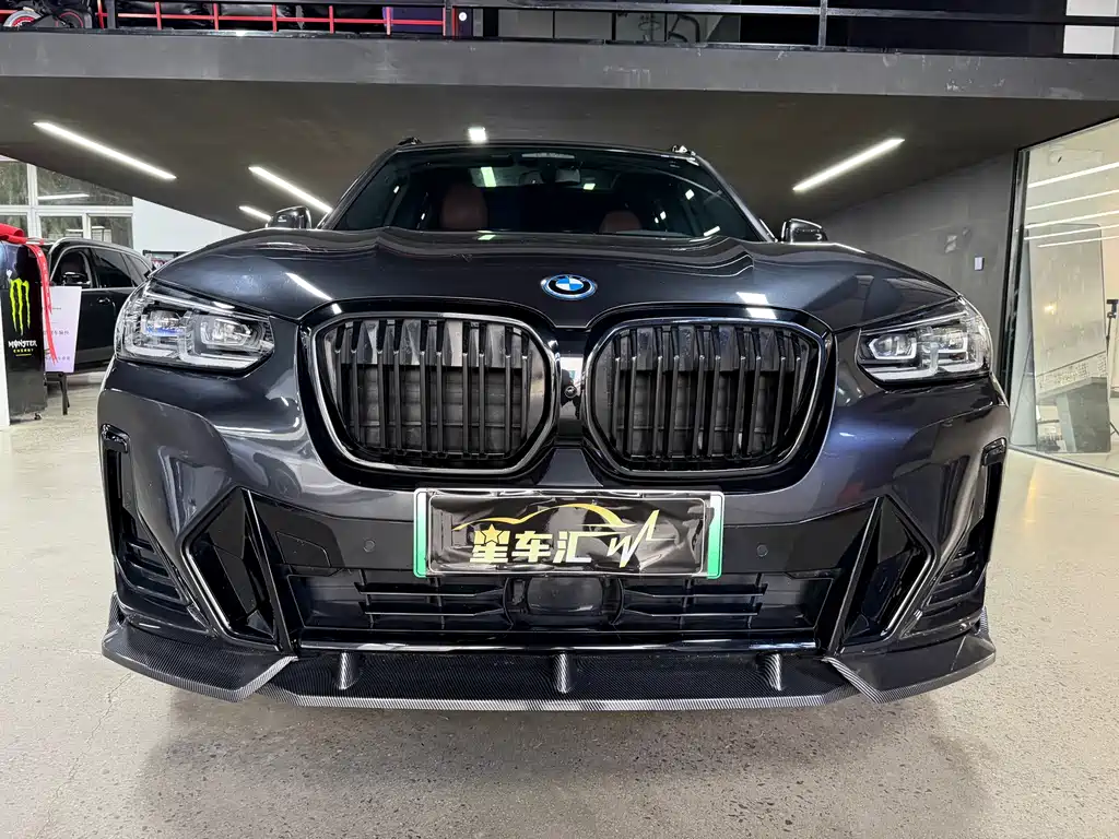 BMW iX3 — миниатюра 2