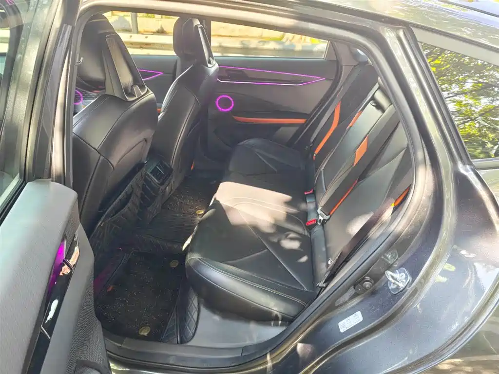 Changan UNI-V 2022 1.5T Sport