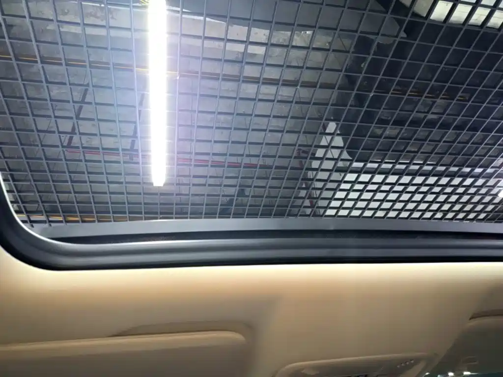 Buick LaCrosse — миниатюра 18