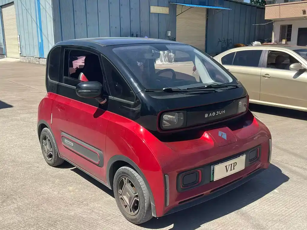 Baojun E300 — миниатюра 3
