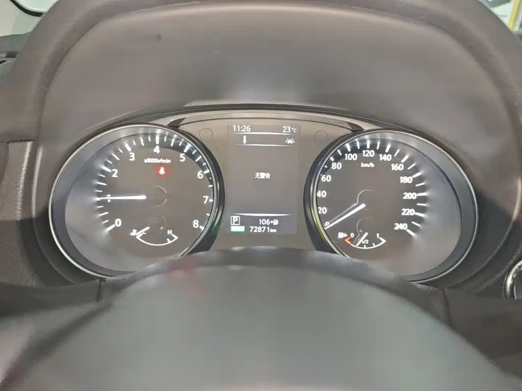 Nissan Qashqai — миниатюра 12