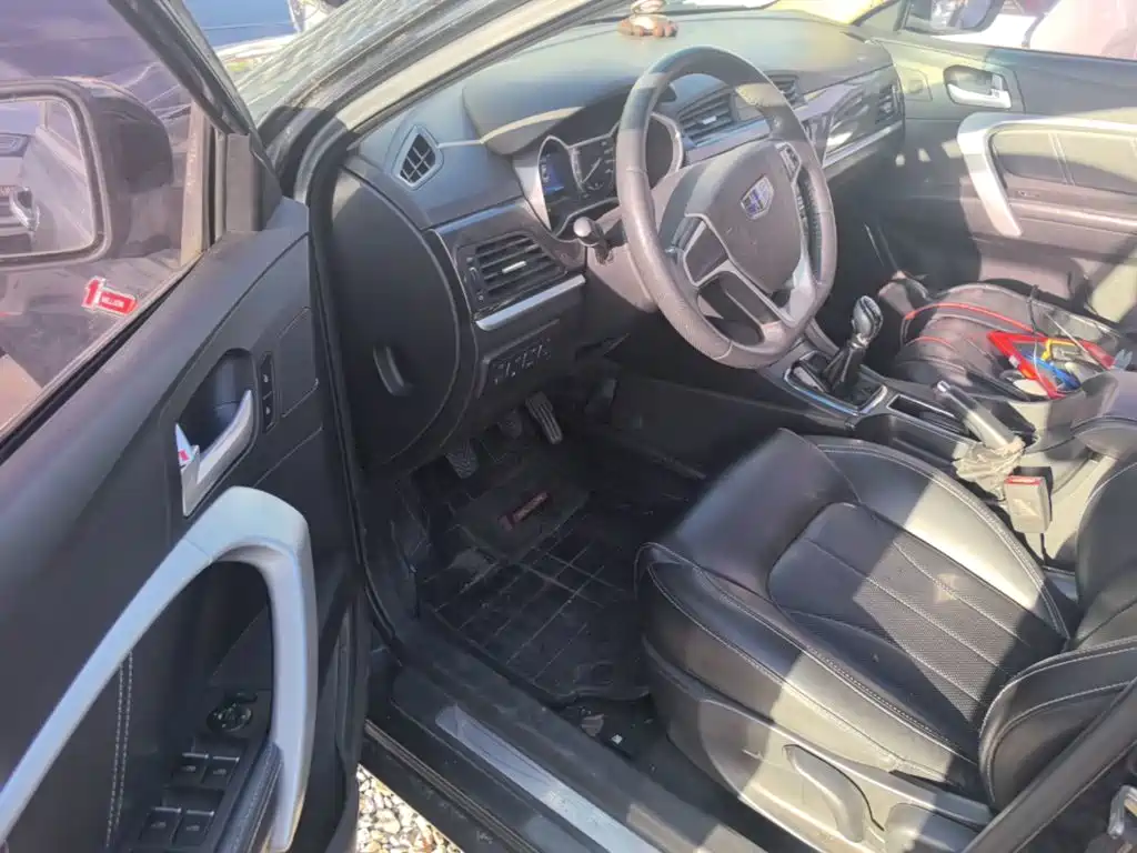 Geely Emgrand — миниатюра 16