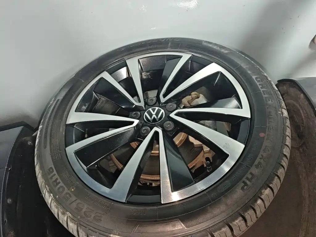 Volkswagen Tharu — миниатюра 23