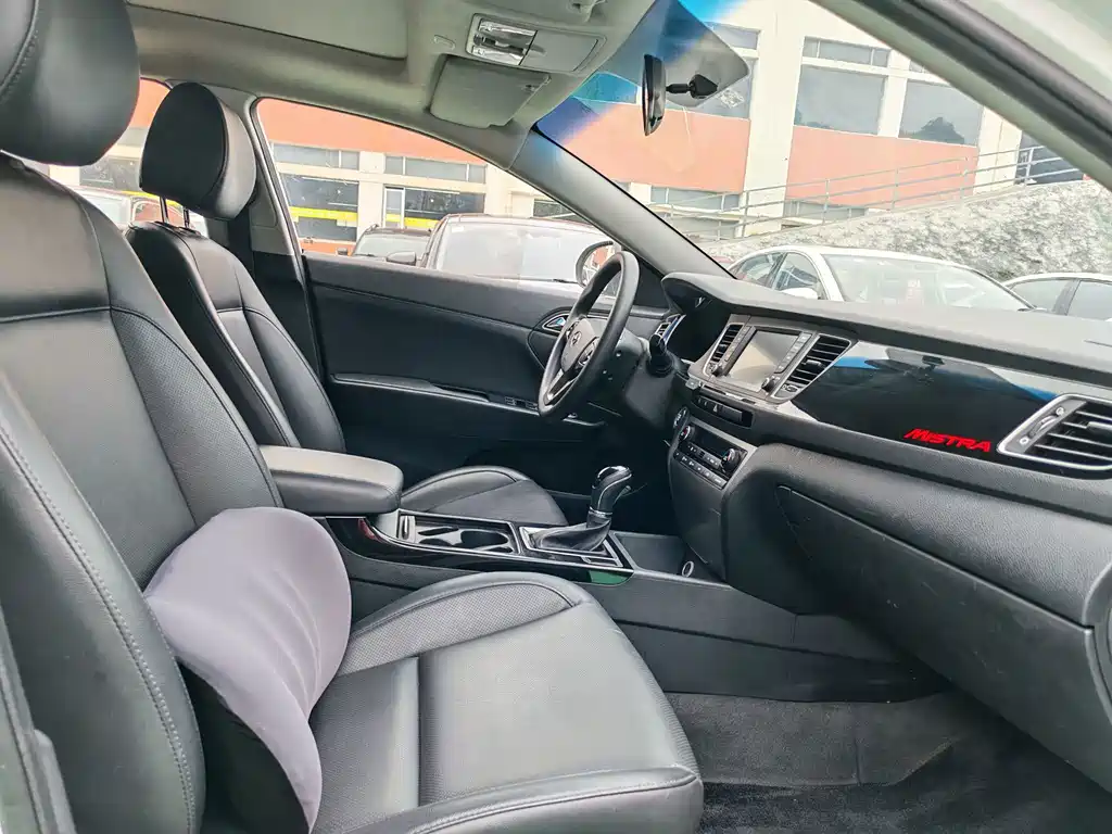Hyundai Mistra — миниатюра 6
