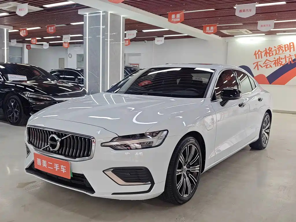 VOLVO S60 PLUG IN HYBRID