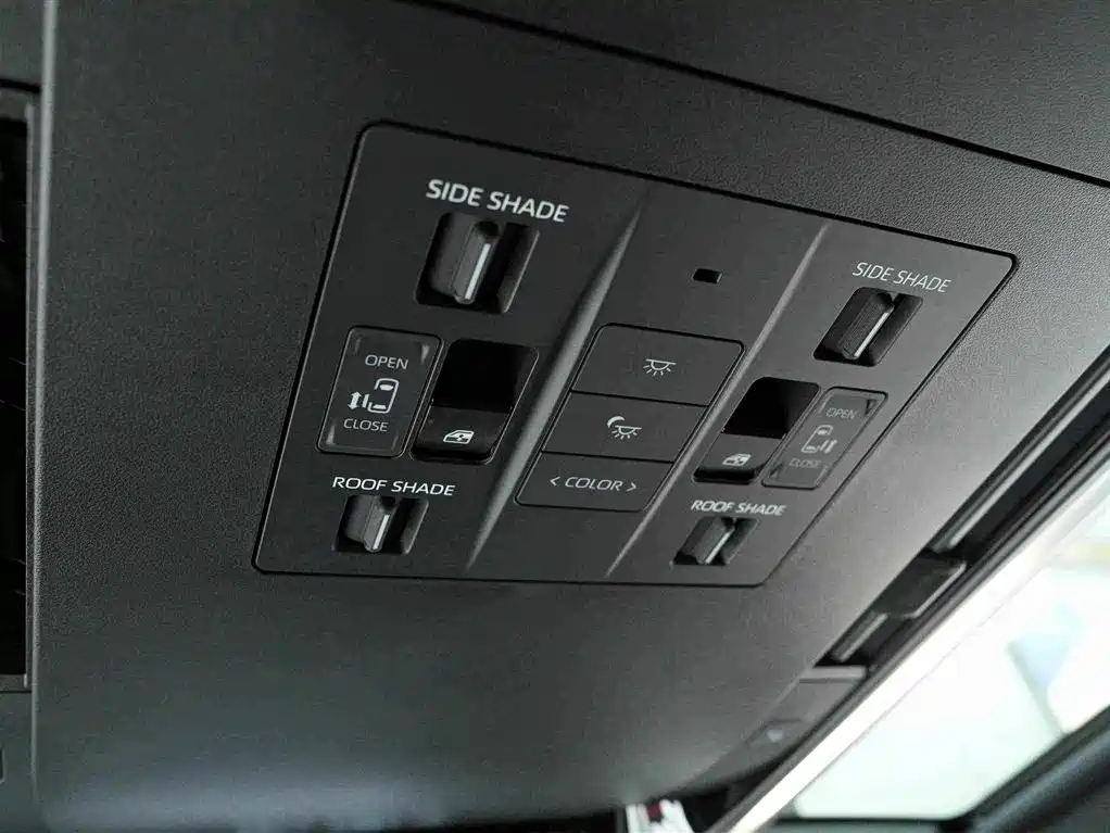 Toyota Vellfire Crown Hybrid 2.5L Supreme Edition, фото 19