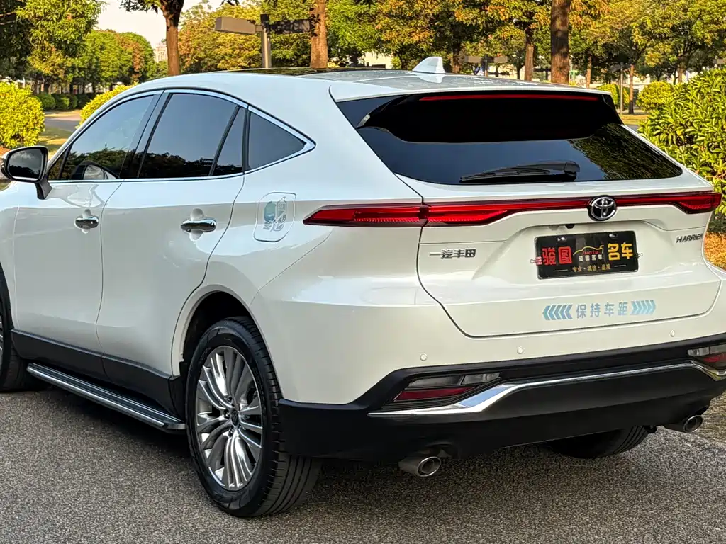 Toyota Harrier — миниатюра 4