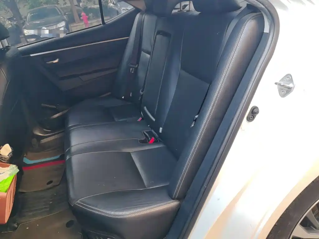 Toyota Corolla — миниатюра 15
