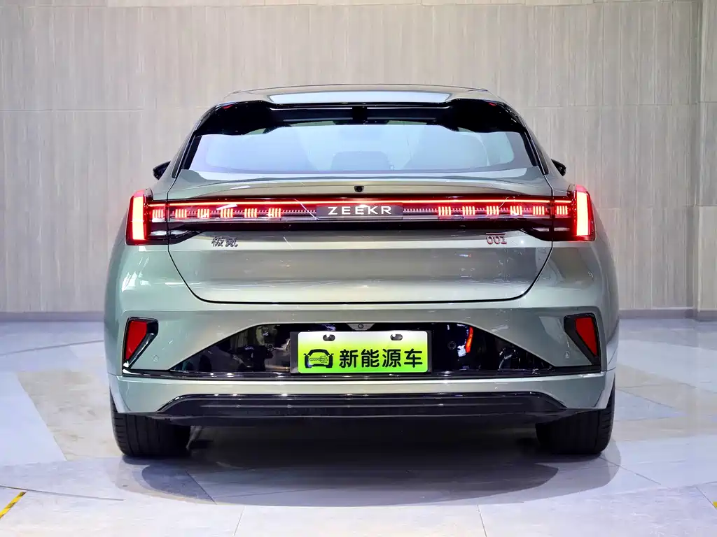 ZEEKR EXTREME KRYPTON 001