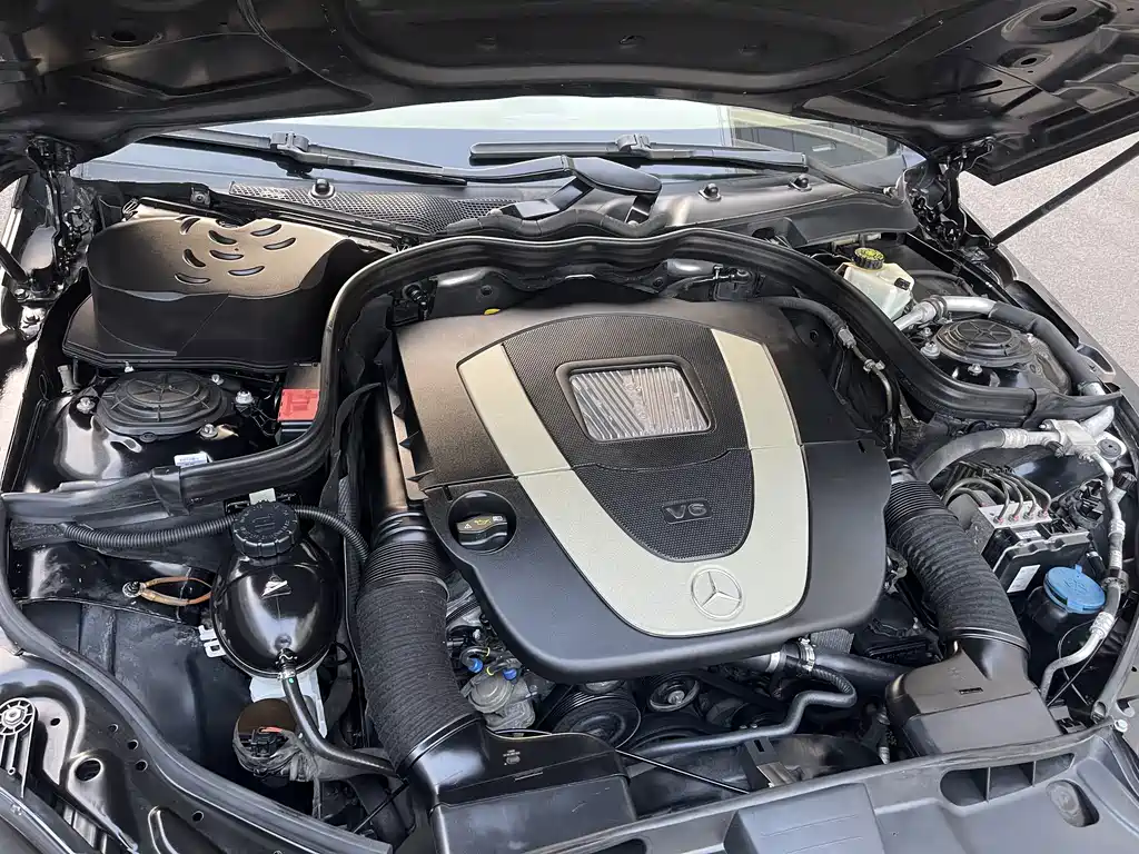 Mercedes-Benz E-Class — миниатюра 18