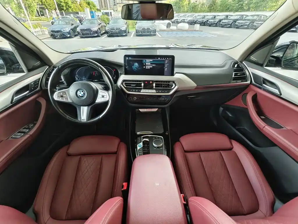 BMW iX3 — миниатюра 15