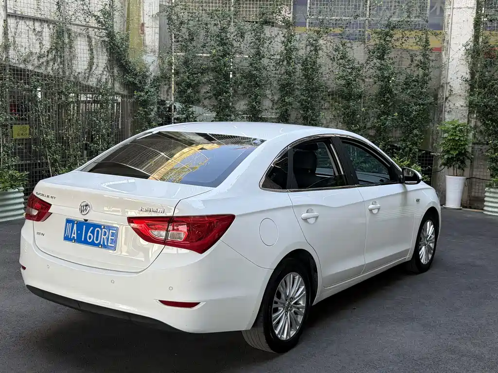 Buick Excelle — миниатюра 16