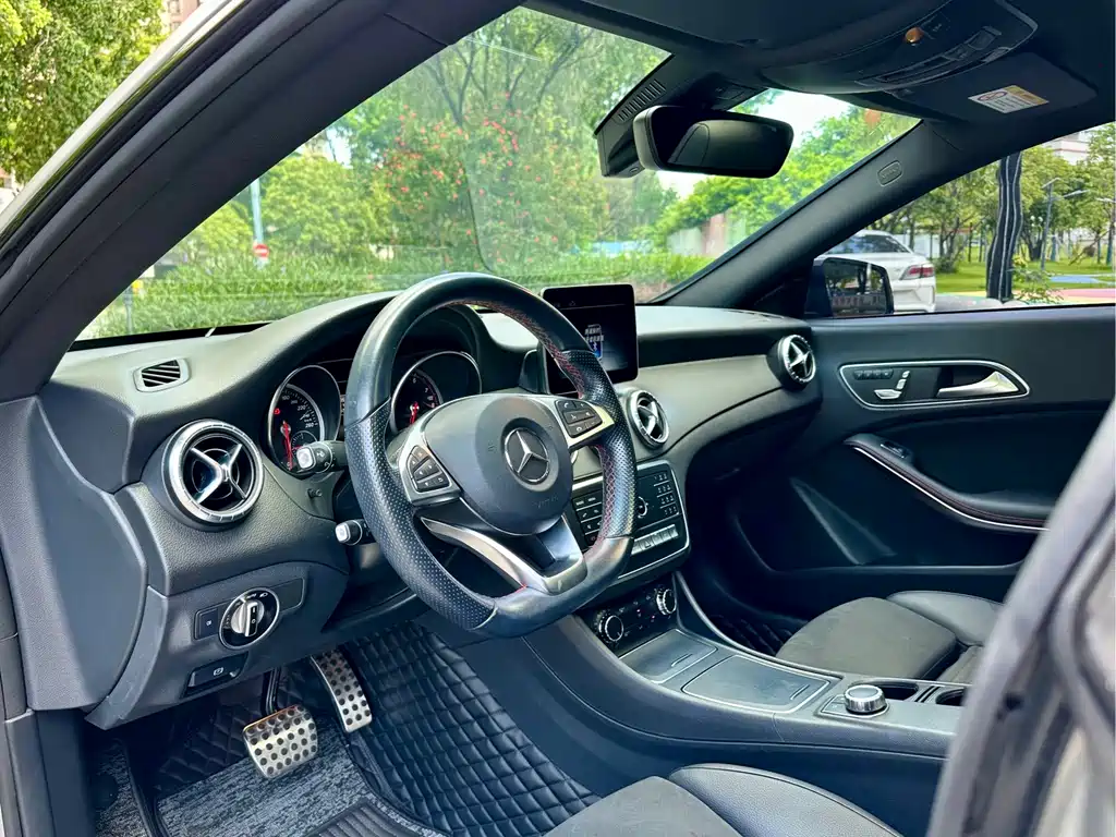 Mercedes-Benz CLA 2018 CLA 220 4MATIC