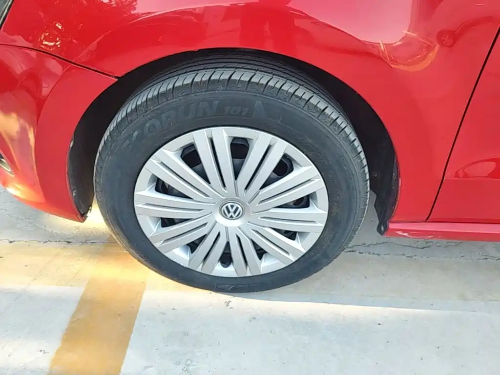 Volkswagen Polo — миниатюра 23