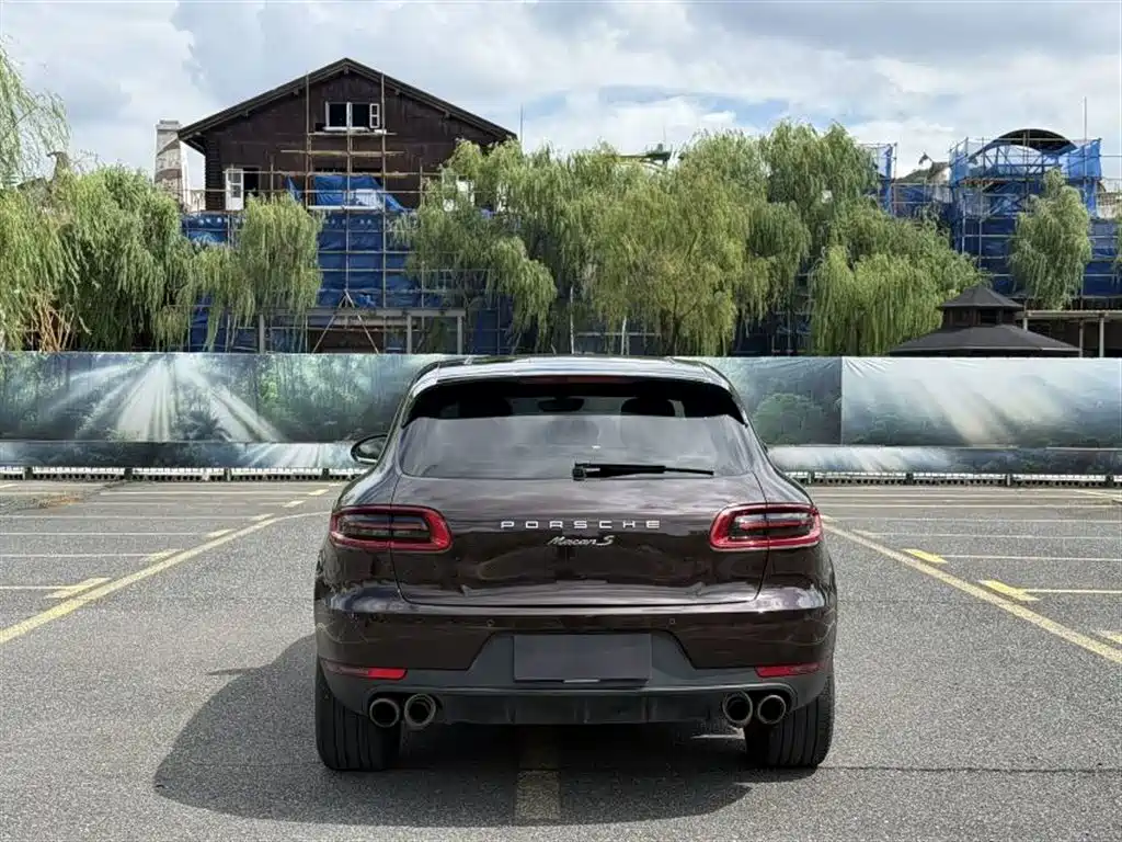 Porsche Macan — миниатюра 6
