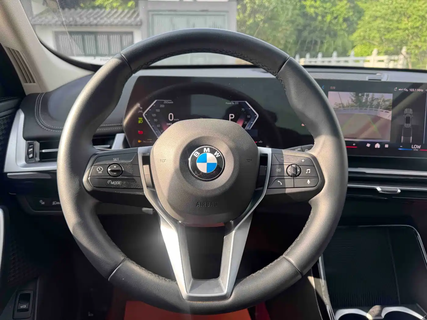 BMW X1 id 4514325 из Китая 21
